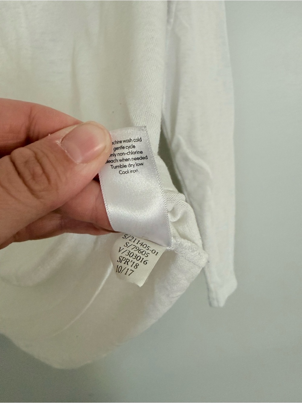 Athleta Breezy Back Long Sleeve Tee - Picture 4 of 6